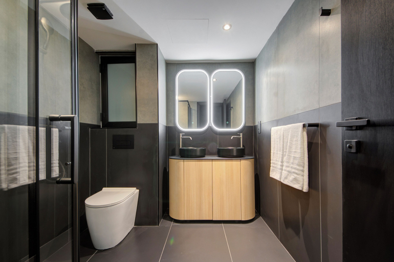Bathroom 5, Noru Hotel Malta, St Julian's