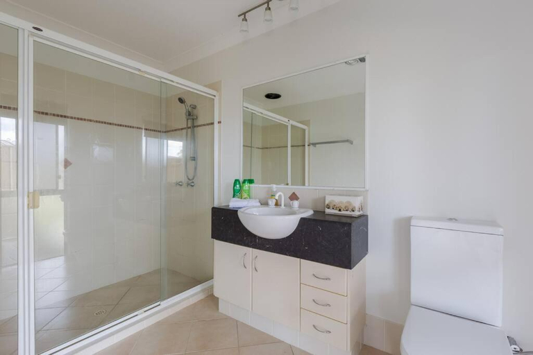 Bathroom 12