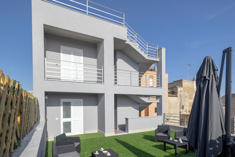 Exterior & Views 2, Elysium Affittacamere, Trapani