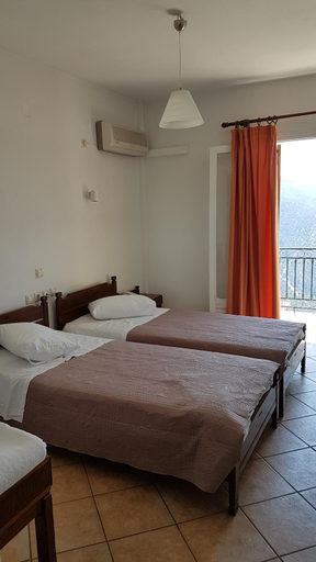 Others 3, Hotel Orfeas, Central Greece