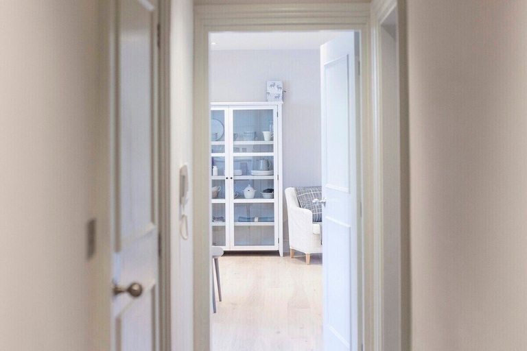 Others 5, Stylish Wood Street Apartment, Bath and North East Somerset
