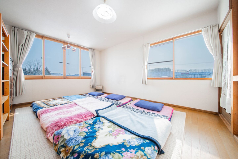 Bedroom 2, GUESTHOUSE CHIYOGAOKA, Biei