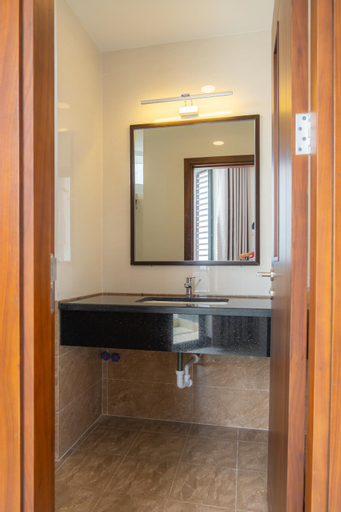 Bathroom 4