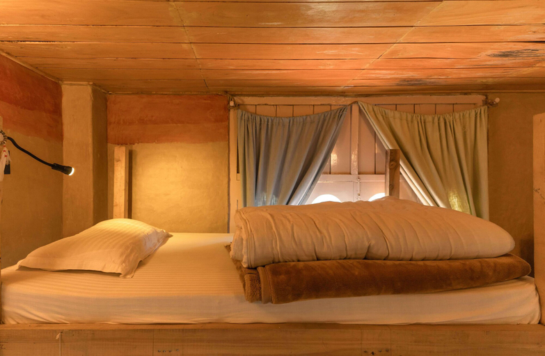 Bedroom 2, Firgun Chapter Shoja, Kullu