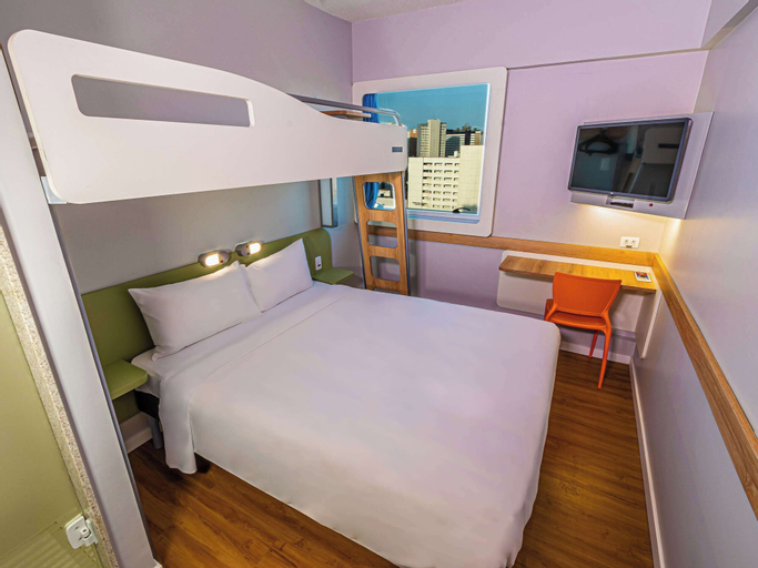 Bedroom 6