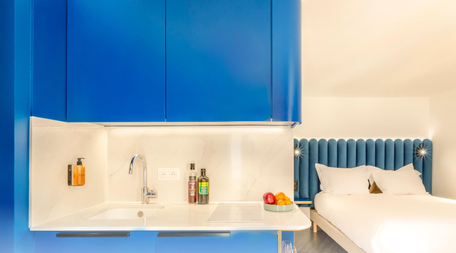 Bedroom 2, Beauquartier - Grands Boulevards, Paris