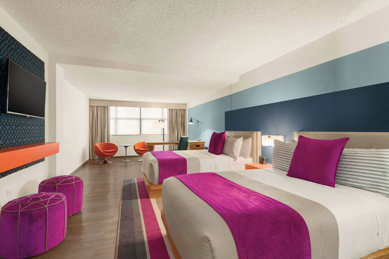 Bedroom 3, TRYP by Wyndham Isla Verde