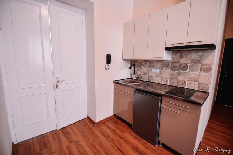 Others 3, Apart Hotel Sayat-Nova