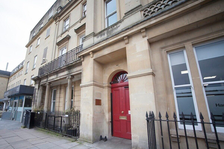 Exterior & Views 2, Stylish City Centre Apartment - Bath, Bath and North East Somerset