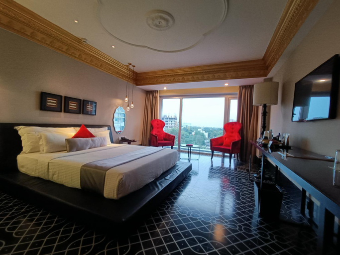 Bedroom 2, Boulevard By Design Hotel Chennai, Chennai