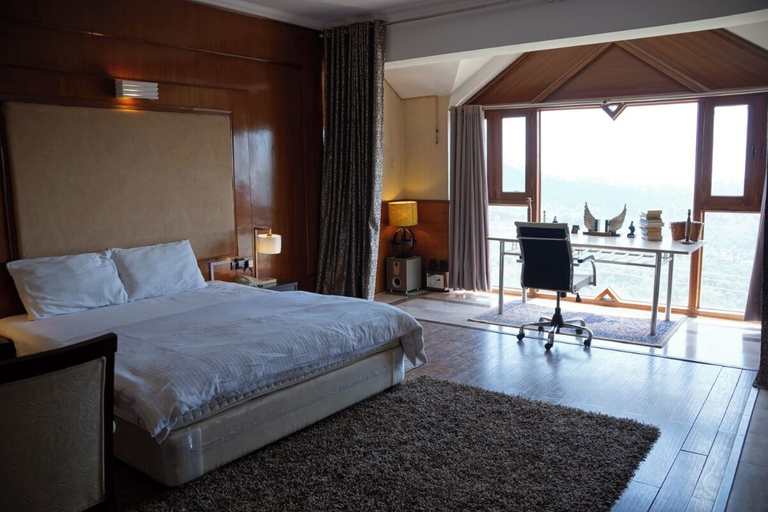 Bedroom 13