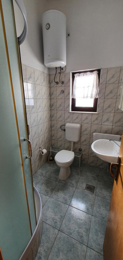 Bathroom 2, Apartments Duvnjak, Omiš