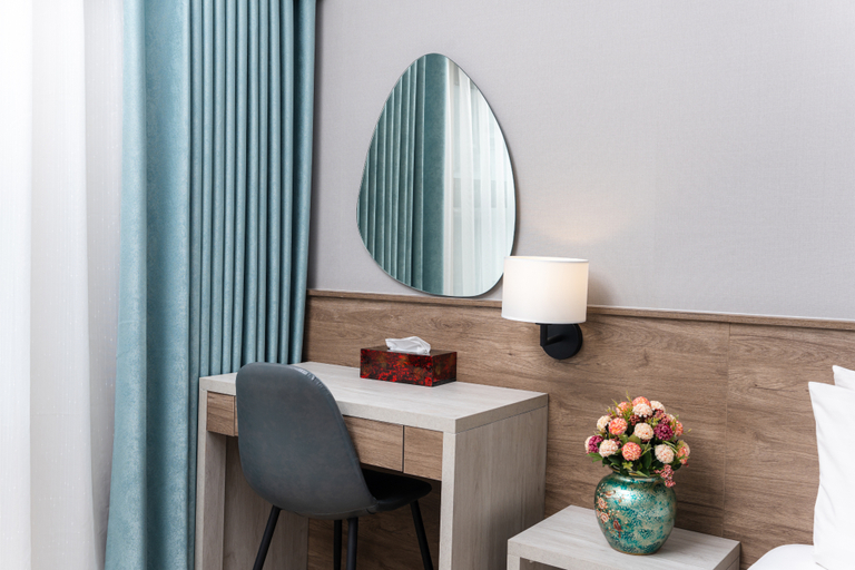 Bathroom 4, Capital Garden Hotel, Đống Đa