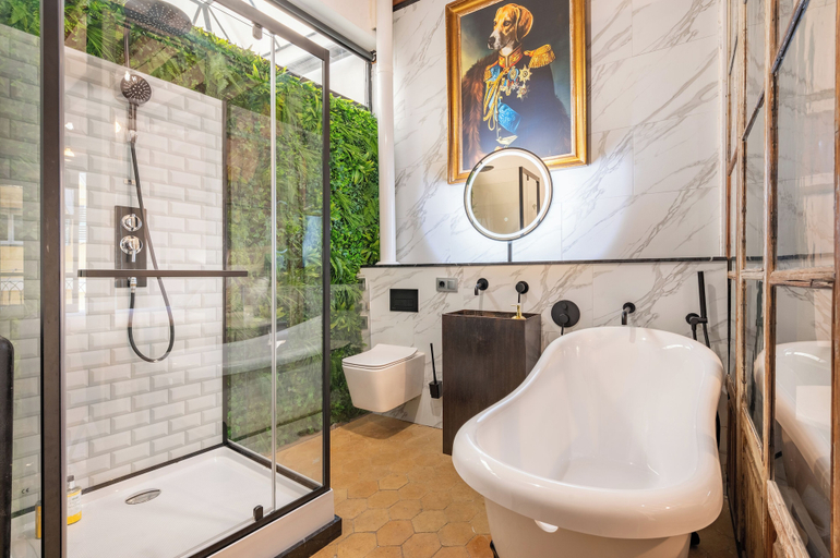 Bathroom 4, Dog Admiral Urban Guest House, Baleares