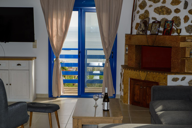 Others 2, Villa Leonardo, South Aegean