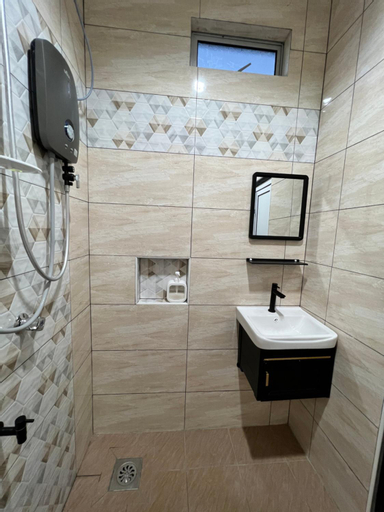 Bathroom 5