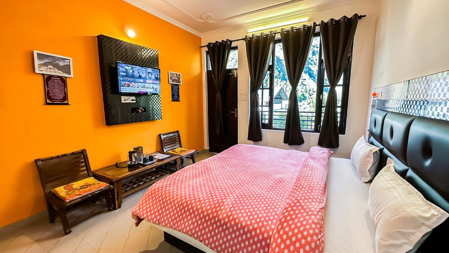 Bedroom 2, Mountain Vista, Kangra