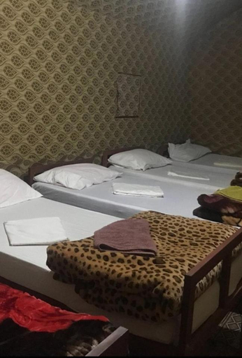 Bedroom 2, moon city with jeep trips, Quaira