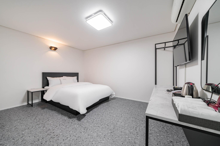Bedroom, Mungyeong Hotel W, Mungyeong