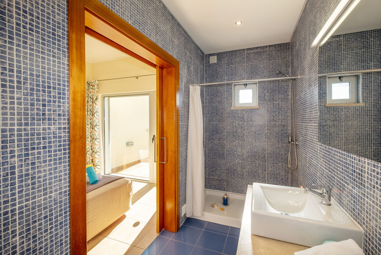 Bathroom 4, Villa Los Roques, Albufeira