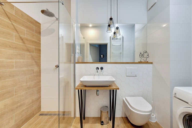Bathroom, Modern Old Town 2 by Grand Apartments, Gdańsk City