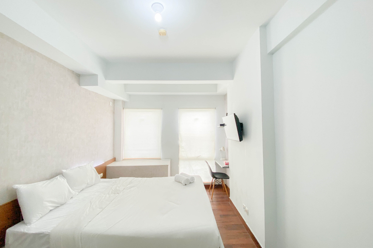 Bedroom 2, Cozy Stay Studio at Patraland Urbano Apartment By Travelio, Bekasi
