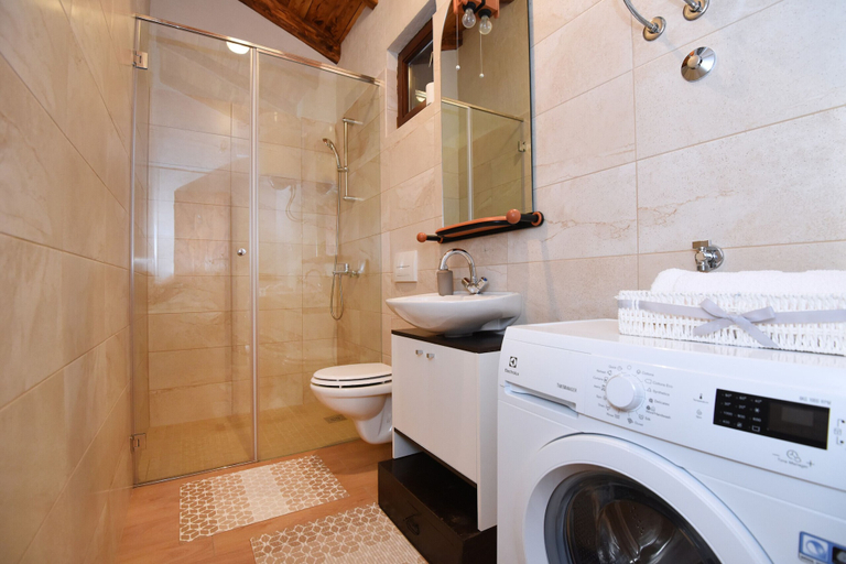 Bathroom 4, Villa Palace, Zemunik Donji