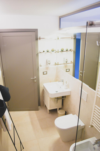 Others 3, Del Giglio's Luxury apartment in Piazza della Signoria, Florence