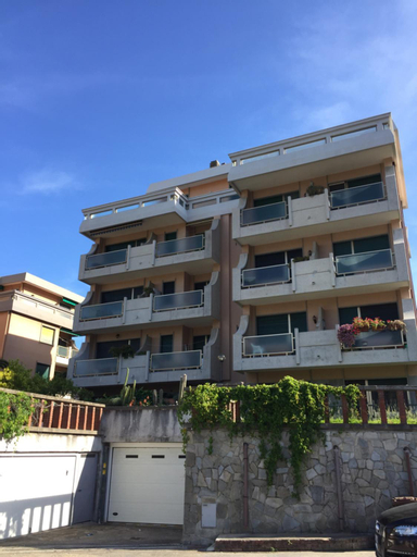 L`attico di Anna, Imperia