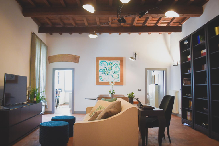 Others 2, Del Giglio's Luxury apartment in Piazza della Signoria, Florence