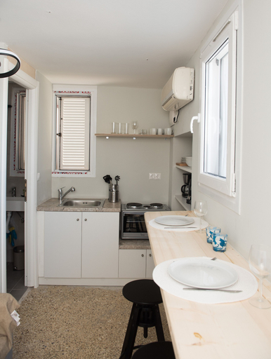 Others 5, Amazing Maisonette with Roof Garden BBQ, South Aegean