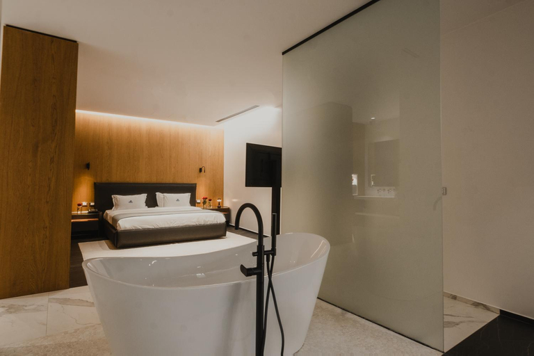 Bathroom 5, Maritim Marina Bay Resort SPA & Casino, Vlorës