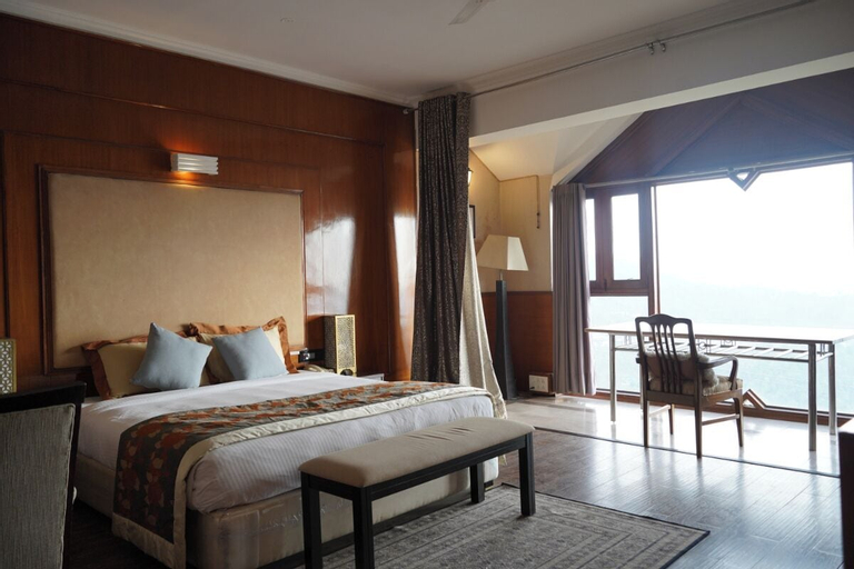 Bedroom 15