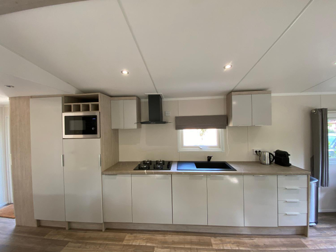 Others 5, Chalet in de Veluwse bossen, Apeldoorn