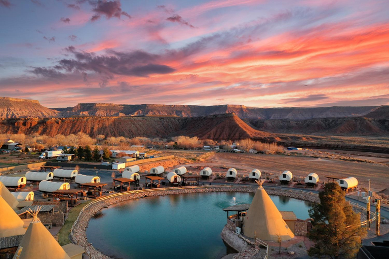 Sport & Beauty 2, Zion White Bison Glamping & RV Resort, Washington
