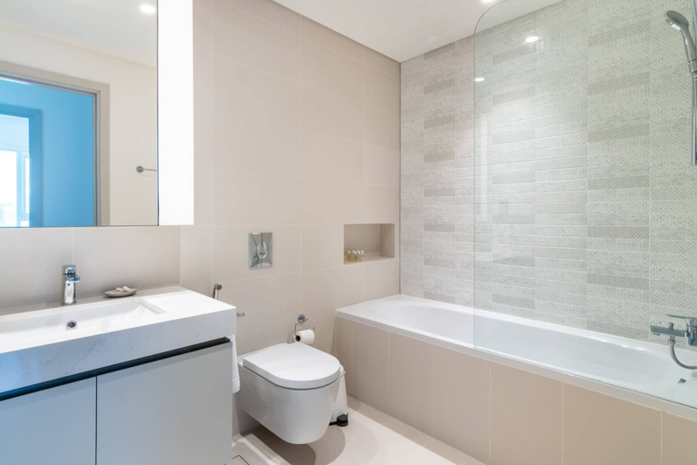Room 4, Silkhaus Sea View Tower s Private Beach, Dubai