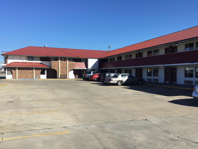 Others 4, Executive Inn, Muskogee
