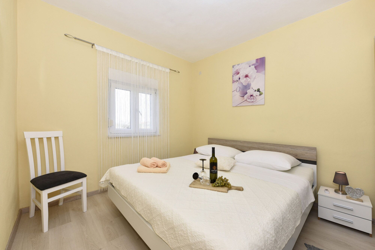 Bedroom 3, Villa Roko, Škabrnja