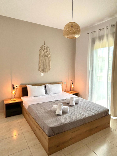 Others 4, Infinity Suites, Central Macedonia
