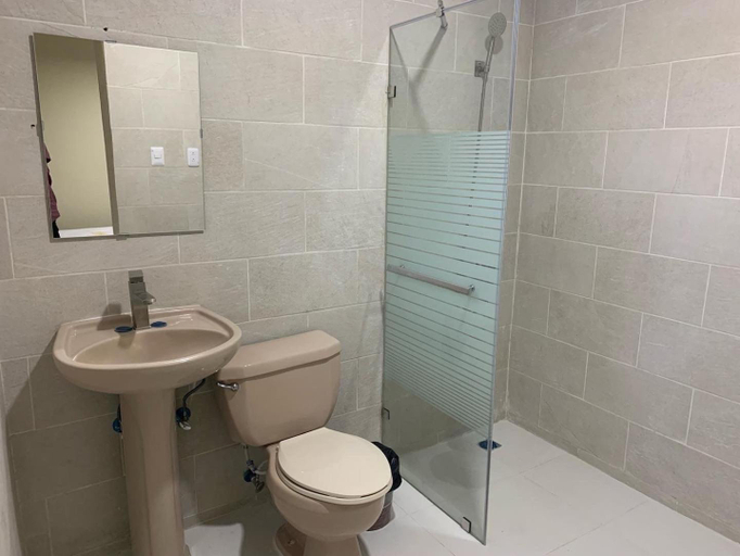 Bathroom 2, Glamour Hotel, La Romana