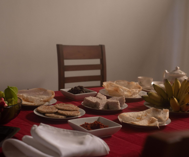 Food & Drinks 5, Galle Large Serviced Villa Near Beaches & Fort, Galle Four Gravets