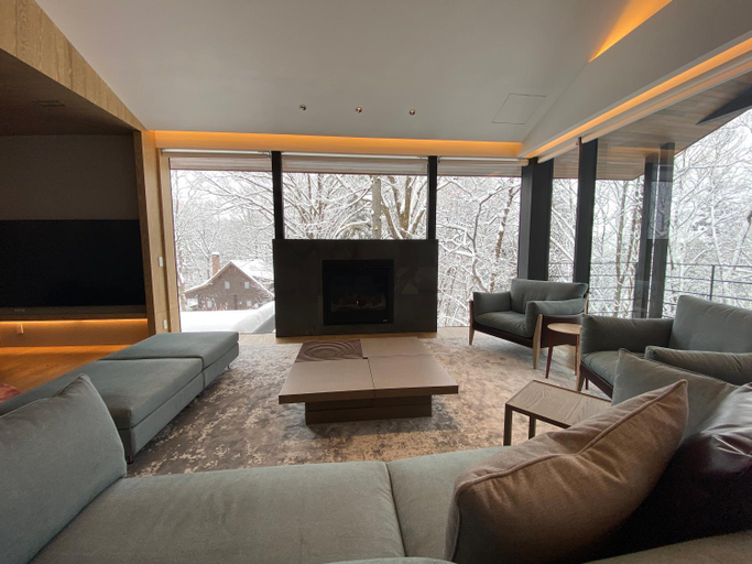 Others 5, Zenrinso, Hakuba