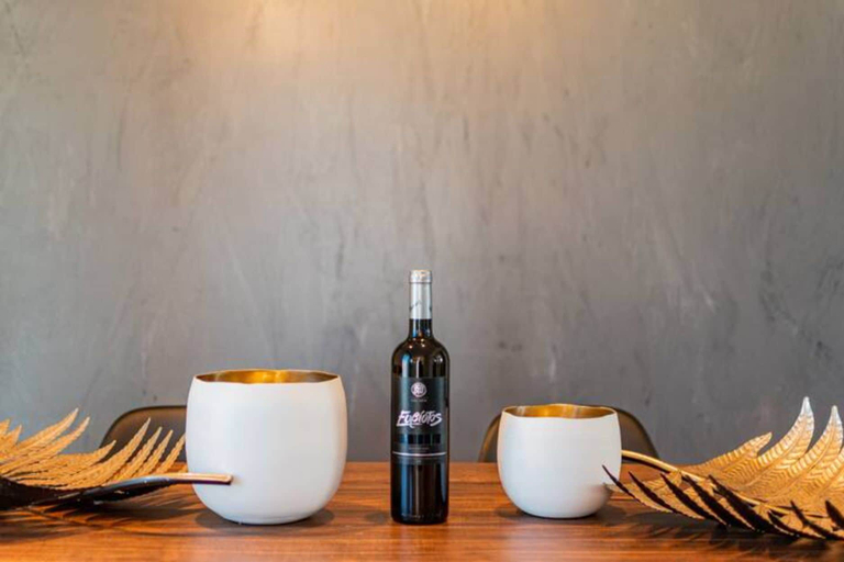 Food & Drinks, Friendly Accommodation-GTD33701, Attica