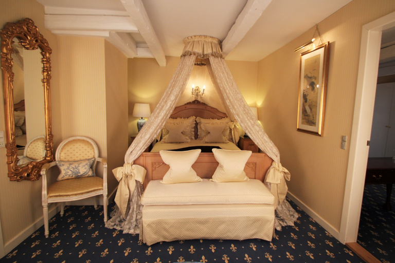 Bedroom 2, Store Restrup Slotshotel, Aalborg