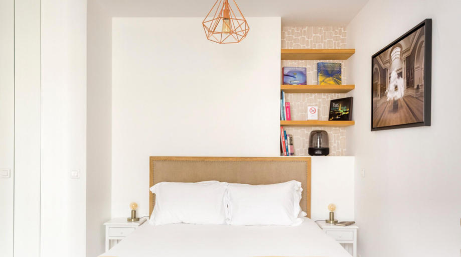 Bedroom 3, Beauquartier - Madeleine, Paris