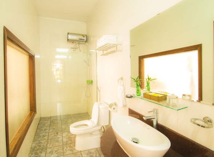 Bathroom 4, Phong Nha Lake House, Bố Trạch