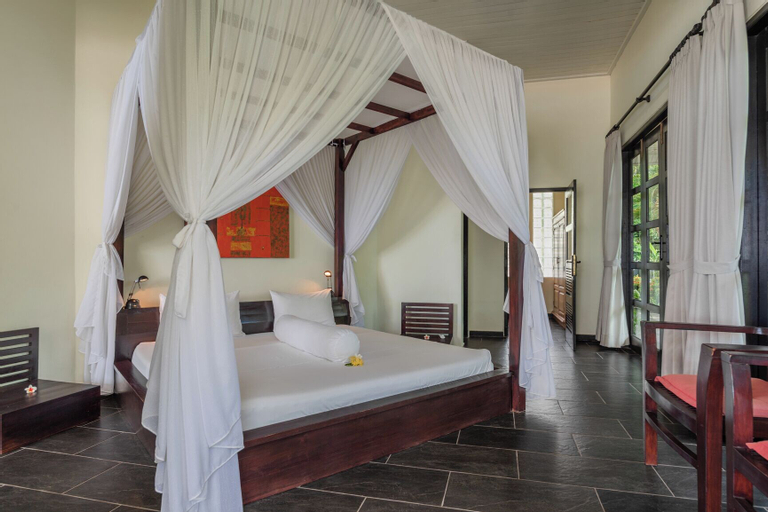 Villa Burung, Buleleng