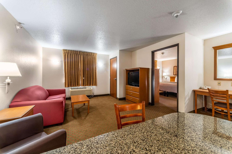 Others 5, Welcome Suites, Saint Clair