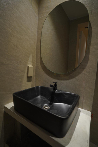 Bathroom 2, VV House and Cinema 1, Qui Nhơn