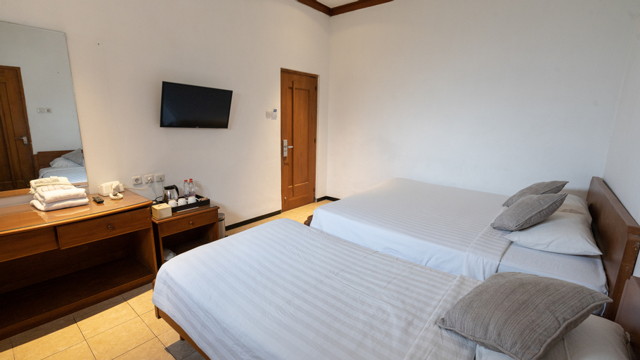 Bedroom 6
